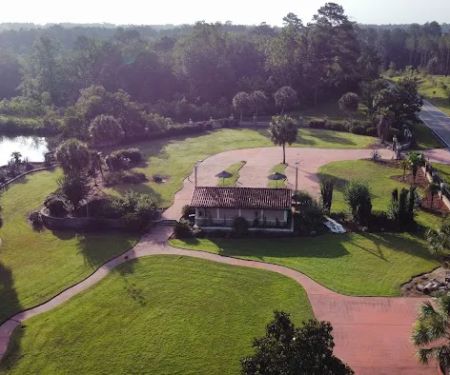 Lakeside Villa Oasis and RV Park