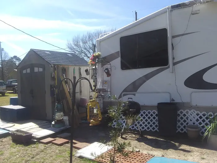 Alex's RV Park Picture 1