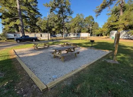 Forrest Gardens Community