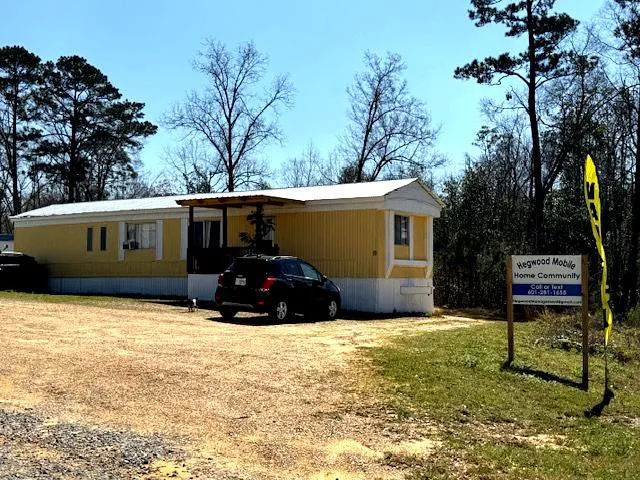 Hegwood Mobile Home Community Picture 10