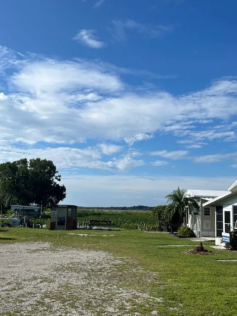 Oak Shores Picture 3