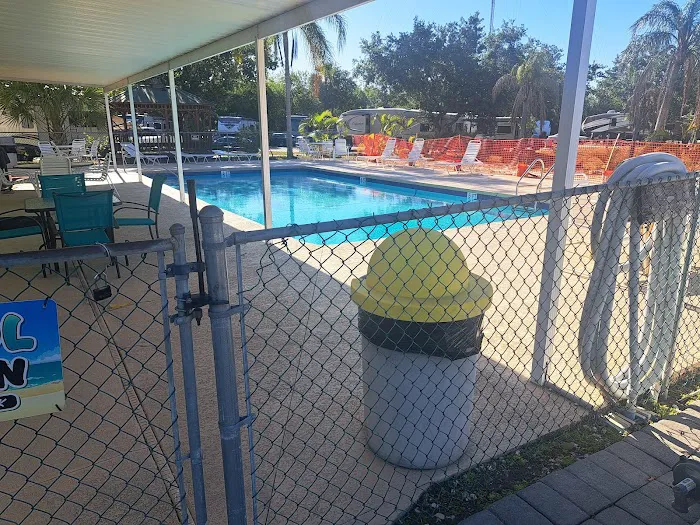 Port St Lucie RV Resort Picture 7