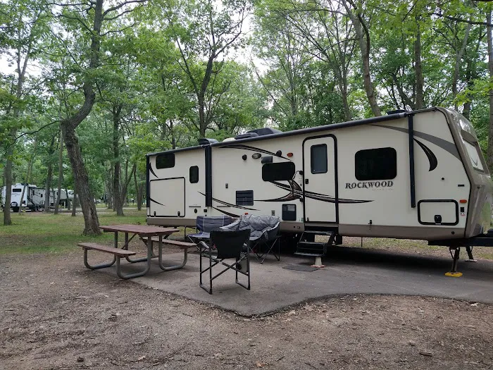 Bay Shore Campground Picture 2
