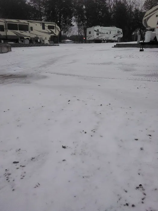 Hidden Valley RV Park & Storage Picture 1