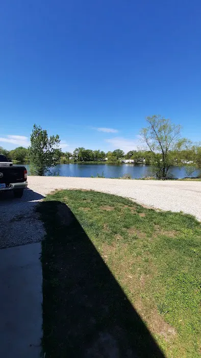 Suncatcher Lake RV Park Picture 1