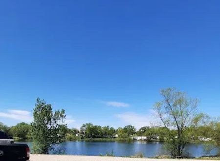 Suncatcher Lake RV Park