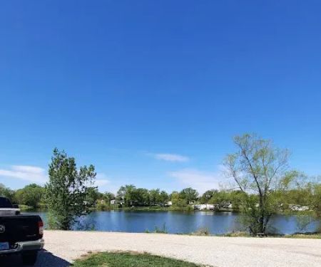 Suncatcher Lake RV Park