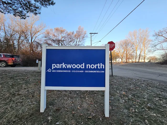 Parkwood North Mobile Home Park Picture 1