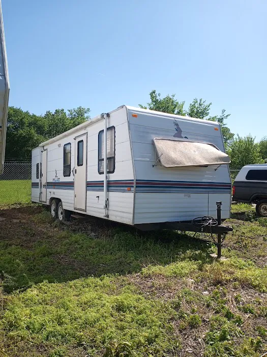 Mineral Springs RV Park & Apartments Picture 6