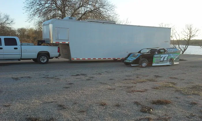 Coachlight West Mobile Home Park Picture 3