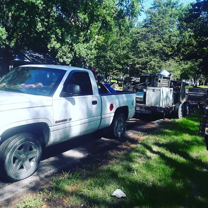 Oak Lane Mobile Home Park Picture 3