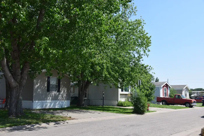 Brittany Place Manufactured Home Community Picture 3