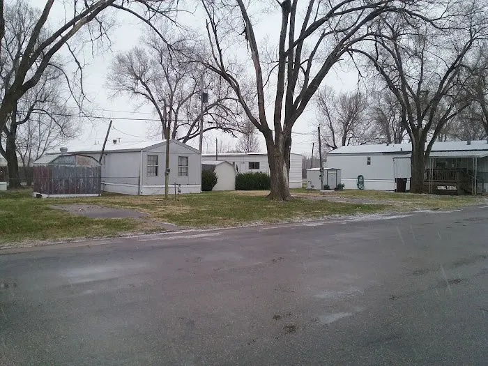 Blue Oaks Community Picture 1