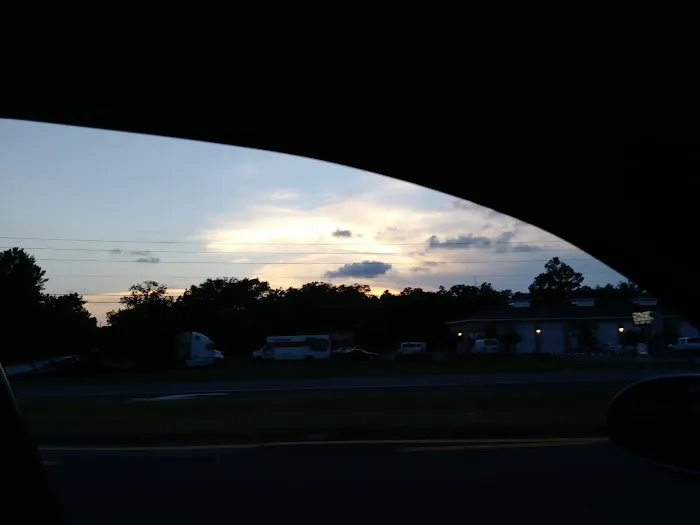 Hawks Nest RV Park & Campground Picture 1