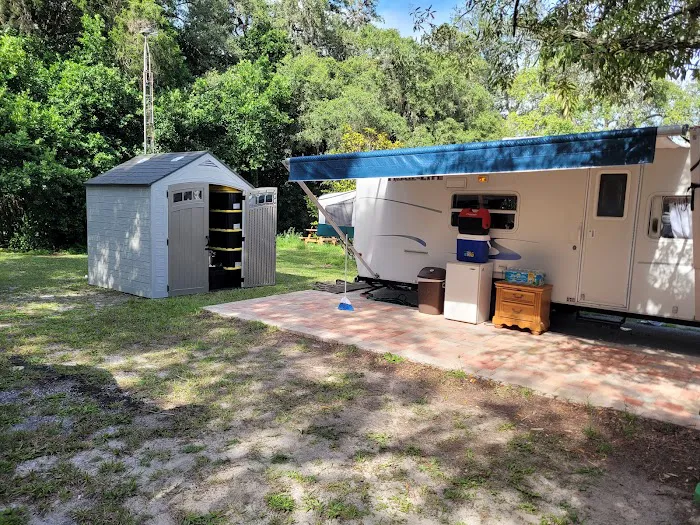 Hawks Nest RV Park & Campground Picture 7