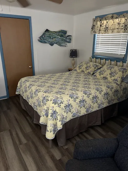 Mary's Fish Camp Picture 2