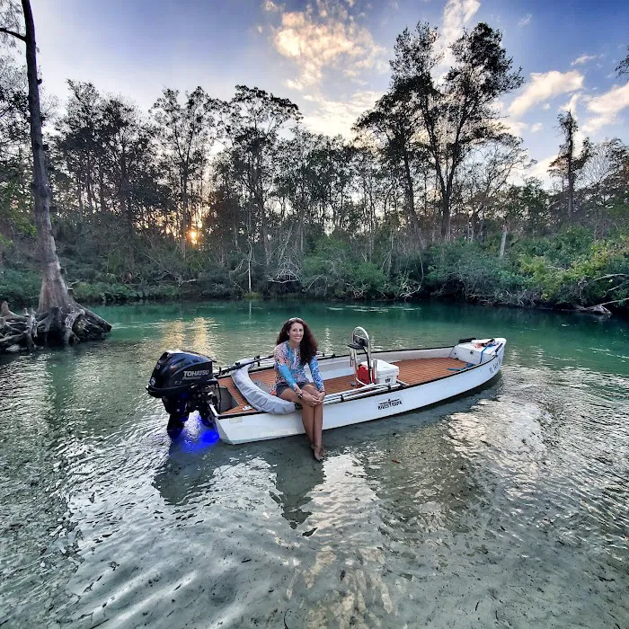 Mary's Fish Camp Picture 7