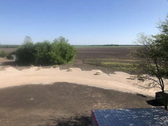 Farm View RV Park Picture 3