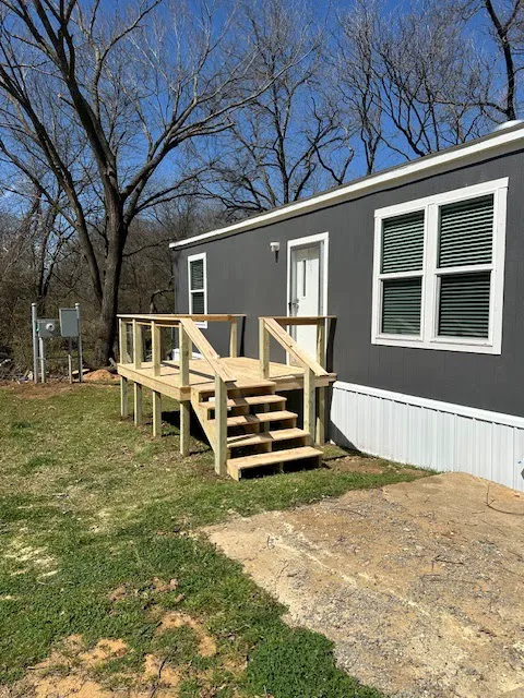 Main Street Mobile Home Park Picture 3