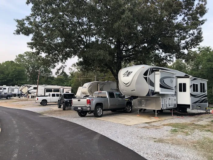 Travelers Camper Park Campground Picture 6