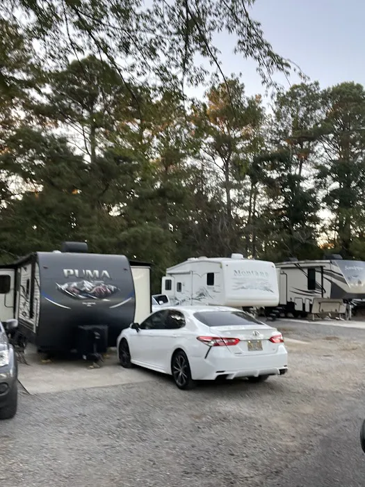 Travelers Camper Park Campground Picture 7