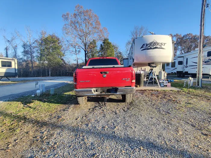 Travelers Camper Park Campground Picture 10