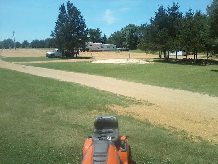Buffalo Land Blue River RV Park Picture 4