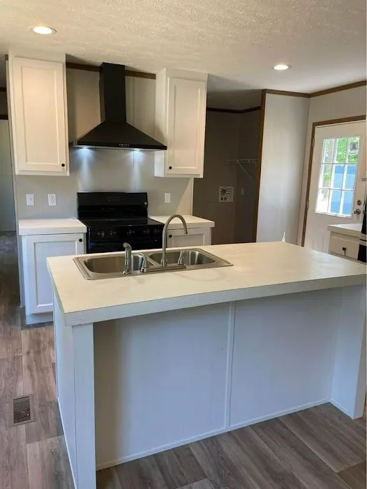 Pine Ridge Estates Picture 8