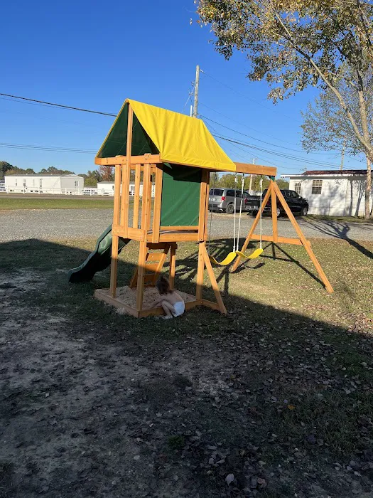 New Wave RV Park Picture 1
