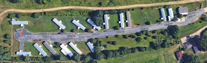 Misty Lane Mobile Home Park Picture 4