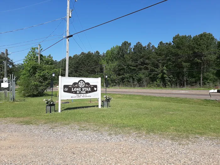 Lone Star RV Park Picture 6