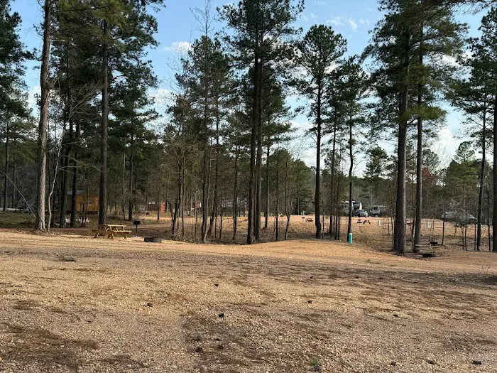 Kick it Back RV Park Picture 5
