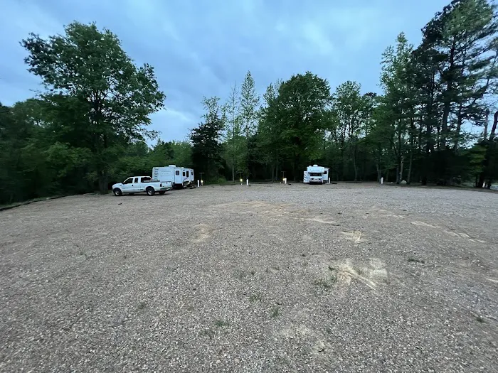 Golden Daze RV Park Picture 2