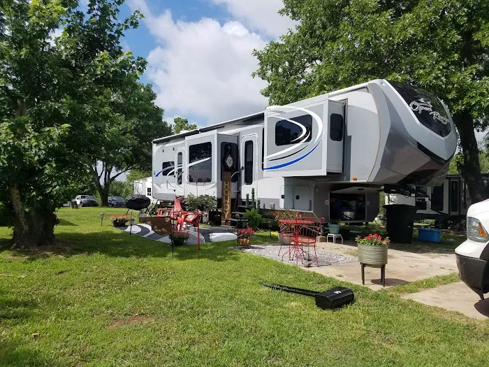 Eagle Pass Campground Picture 7