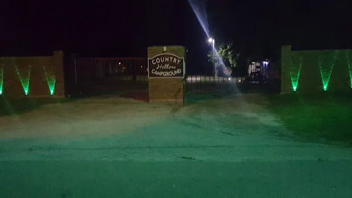 Country Hollow RV Park & Campground Picture 2
