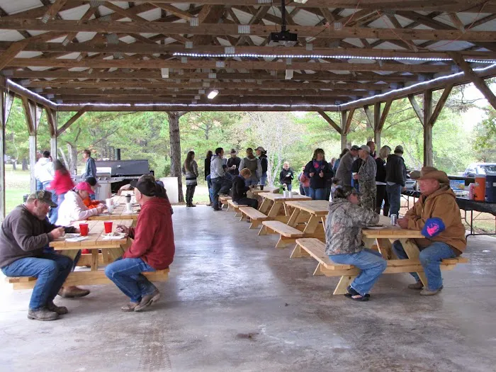 Pinecrest Campground & Cabins Picture 5
