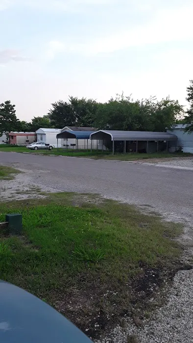 Shamrock Mobile Home Community Picture 5