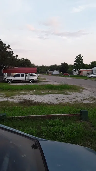 Shamrock Mobile Home Community Picture 4