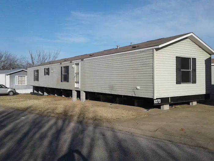 Pecan Village Mobile Home Park Picture 3