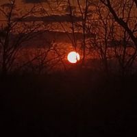 Eclipse Camping Van Buren, Missouri. ico