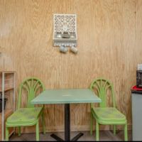 Two Rivers Ozark Cabins and Glamping Tents ico
