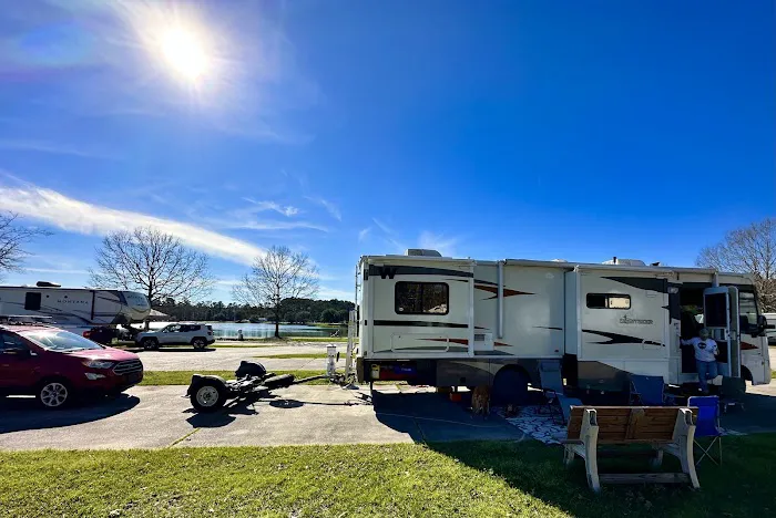Lakeside RV Resort by Rjourney Picture 6