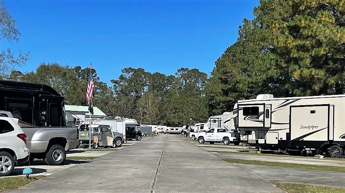 Lakeside RV Resort by Rjourney Picture 5