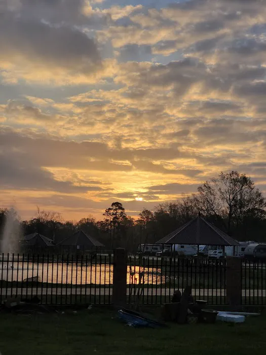Lagniappe RV Picture 3