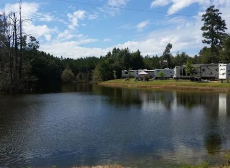Shady Cove RV Park