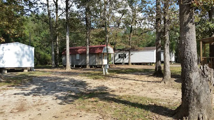 Shady Cove RV Park Picture 9