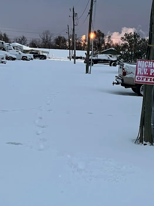 Nicholas RV Park Picture 3