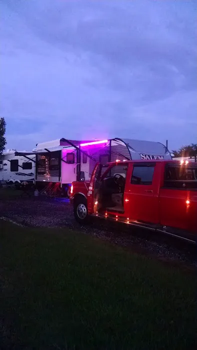 Mozella RV Park Picture 9