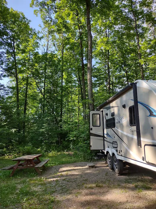 Trailside Hideaway LLC Picture 3