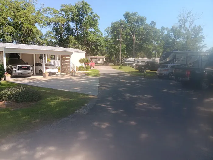 J's Place RV Park Picture 4